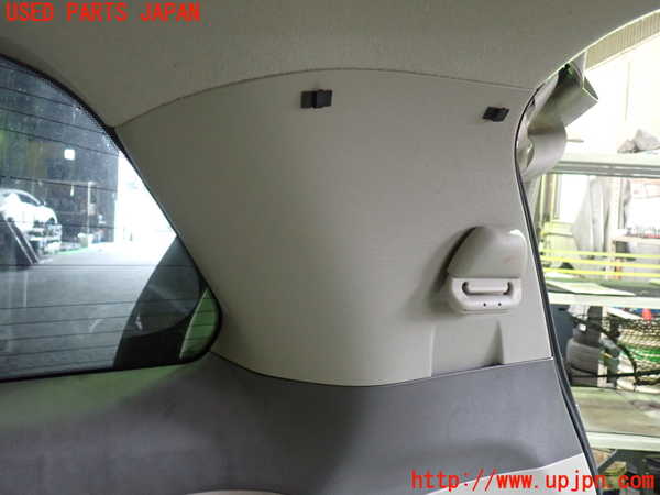 1UPJ-9239517675]エスティマハイブリッド(AHR20W)右リアピラートリム 中古_3