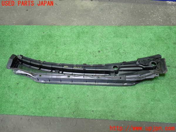 1UPJ-9239521190]セレナ Sハイブリッド(HFC26)カウルトップ 中古_2