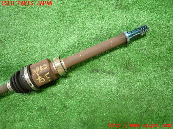 1UPJ-9239524010]セレナ Sハイブリッド(HFC26)右フロントドライブシャフト 中古_2