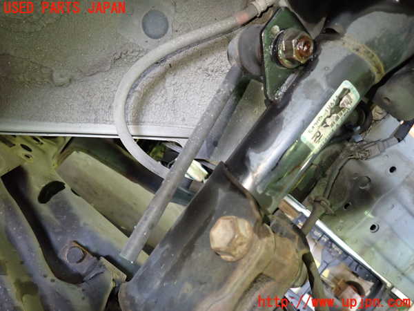 1UPJ-9239525015]セレナ Sハイブリッド(HFC26)右フロントストラット 中古_2