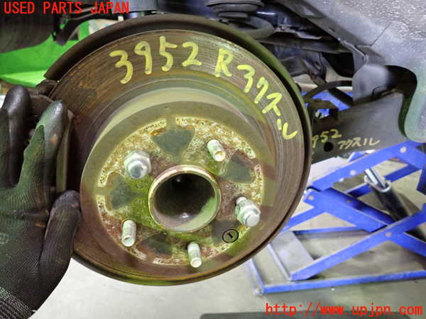 1UPJ-9239525380]セレナ Sハイブリッド(HFC26)リアアクスルビーム 中古_2