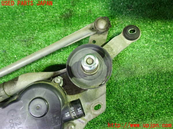 1UPJ-9239526770]セレナ Sハイブリッド(HFC26)フロントワイパーモーター 中古_2