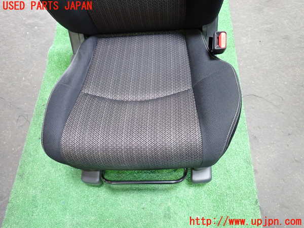 1UPJ-9239527035]セレナ Sハイブリッド(HFC26)運転席シート 中古_3