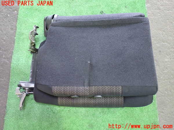 1UPJ-9239527235]セレナ Sハイブリッド(HFC26)右3列目シート 中古_4