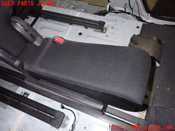 1UPJ-9239527465]セレナ Sハイブリッド(HFC26)補助席 中古_3