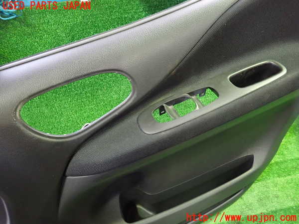 1UPJ-9239521234]セレナ Sハイブリッド(HFC26)右前ドア内張り 中古_2