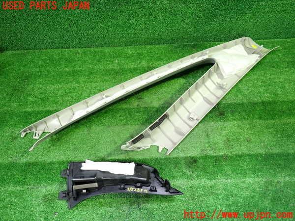 1UPJ-9239527660]セレナ Sハイブリッド(HFC26)左フロントピラートリム 中古_2