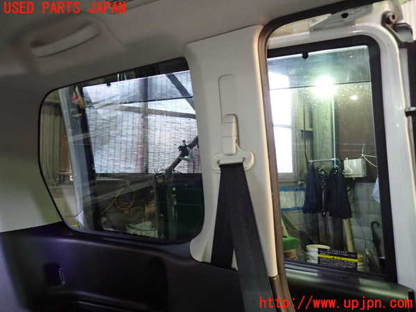 1UPJ-9239527680]セレナ Sハイブリッド(HFC26)左リアピラートリム 中古_2