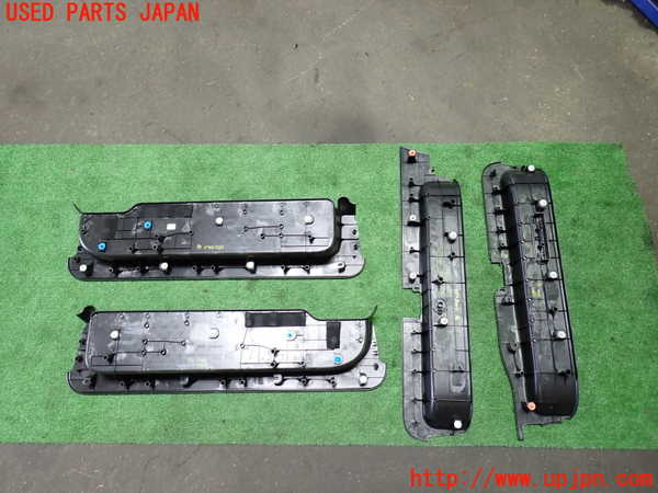 1UPJ-9239527740]セレナ Sハイブリッド(HFC26)スカッフプレート 中古_2