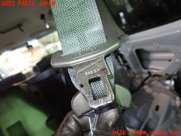 1UPJ-9239527215]セレナ Sハイブリッド(HFC26)3列目シートベルト 中古_2