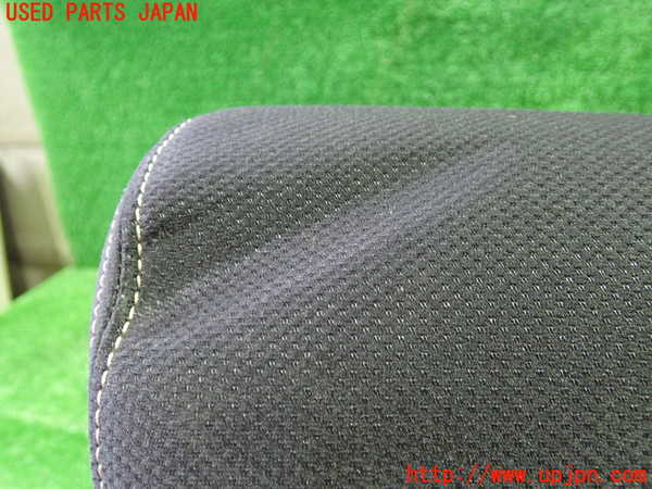 1UPJ-9239527270]セレナ Sハイブリッド(HFC26)左3列目ヘッドレスト 中古_2