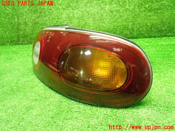 1UPJ-9239531530]ロードスター(NA8C)右テールランプ 中古_2