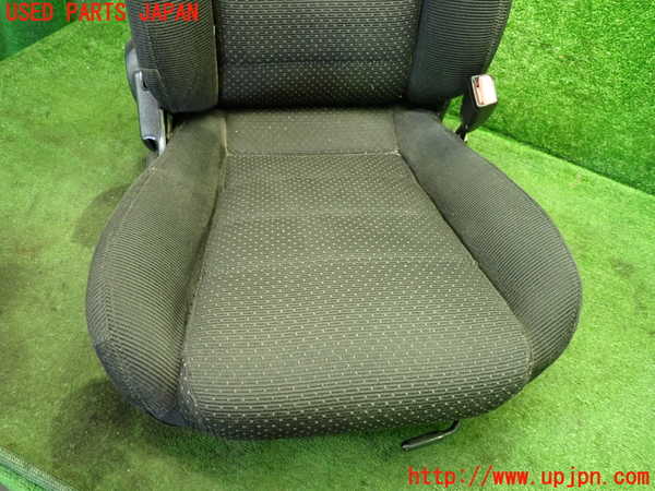 1UPJ-9239537035]ロードスター(NA8C)運転席シート 中古_3
