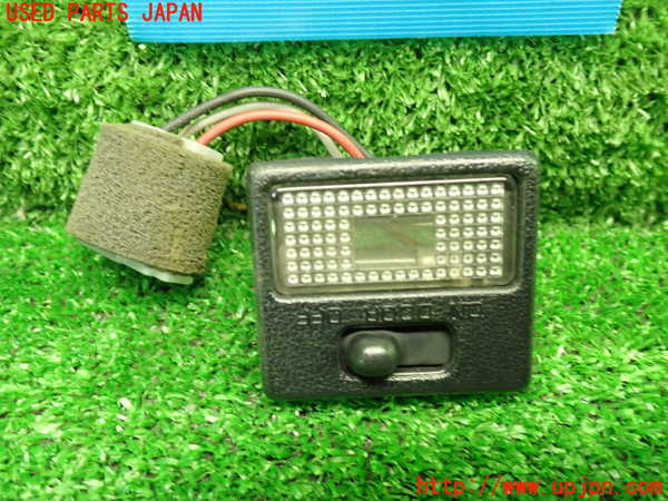1UPJ-9239536411]ロードスター(NA8C)ルームランプ1 (1列目 右) 中古_2