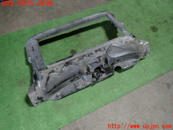 1UPJ-9239541041]VW ニュービートルカブリオレ(1YAZJ)コアサポート 中古_2