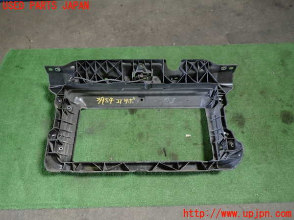 1UPJ-9239541041]VW ニュービートルカブリオレ(1YAZJ)コアサポート 中古_3