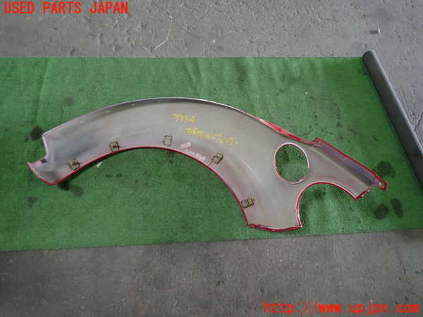 1UPJ-9239541444]VW ニュービートルカブリオレ(1YAZJ)右後オーバーフェンダー 中古_4