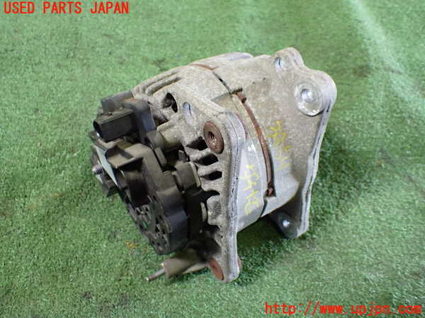 1UPJ-9239546015]VW ニュービートルカブリオレ(1YAZJ)オルタネーター(ダイナモ) 中古_3