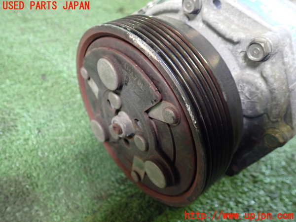 1UPJ-9239546025]VW ニュービートルカブリオレ(1YAZJ)エアコンコンプレッサー 中古_3