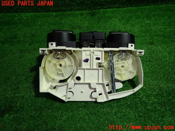 1UPJ-9239546066]VW ニュービートルカブリオレ(1YAZJ)エアコンスイッチ1 中古_2