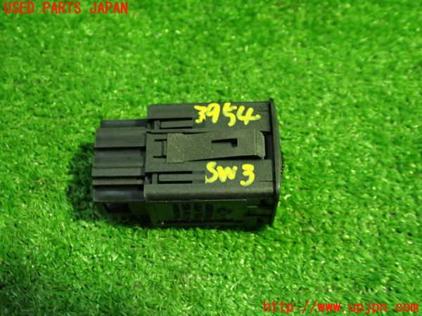 1UPJ-9239546308]VW ニュービートルカブリオレ(1YAZJ)スイッチ3(メーター照度 レベライザー) 中古_3