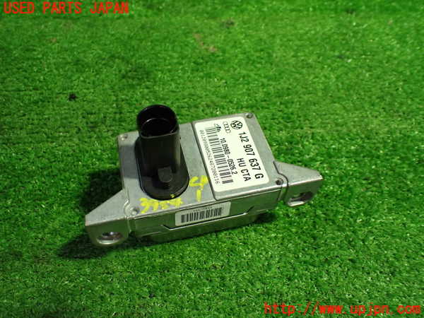 1UPJ-9239546146]VW ニュービートルカブリオレ(1YAZJ)コンピューター1 中古 1J2907637G_4
