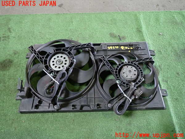 1UPJ-9239546836]VW ニュービートルカブリオレ(1YAZJ)電動ファン1 中古_2