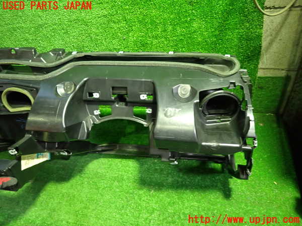 1UPJ-9239547505]VW ニュービートルカブリオレ(1YAZJ)ダッシュボード 中古_3
