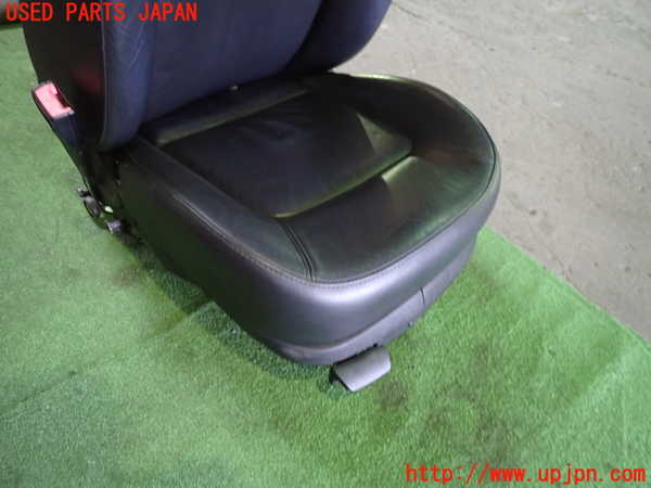 1UPJ-9239547065]VW ニュービートルカブリオレ(1YAZJ)助手席シート 中古_3