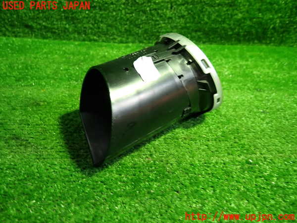 1UPJ-9239547527]VW ニュービートルカブリオレ(1YAZJ)エアコン吹き出し口2(左) 中古_2