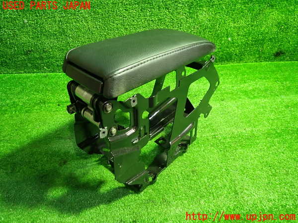 1UPJ-9239547549]VW ニュービートルカブリオレ(1YAZJ)コンソール 中古_2