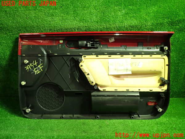 1UPJ-9239541264]VW ニュービートルカブリオレ(1YAZJ)左ドア内張り 中古_3