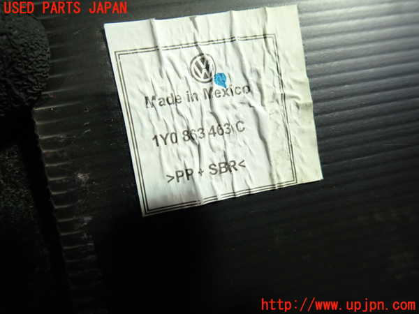 1UPJ-9239547771]VW ニュービートルカブリオレ(1YAZJ)ラゲッジトレイ1 中古_3