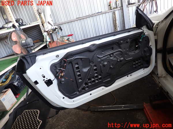 2UPJ-9239551260]BMW 335i カブリオレ(WL35)左前ドア (43R-001167) 中古 (E93)_2