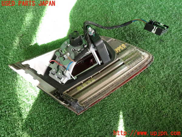 2UPJ-9239551550]BMW 335i カブリオレ(WL35)右リアフィニッシャー 中古 (E93)_2