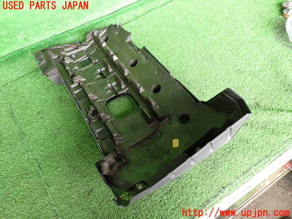 2UPJ-9239552160]BMW 335i カブリオレ(WL35)エンジンアッパーカバー 中古 (E93)_2