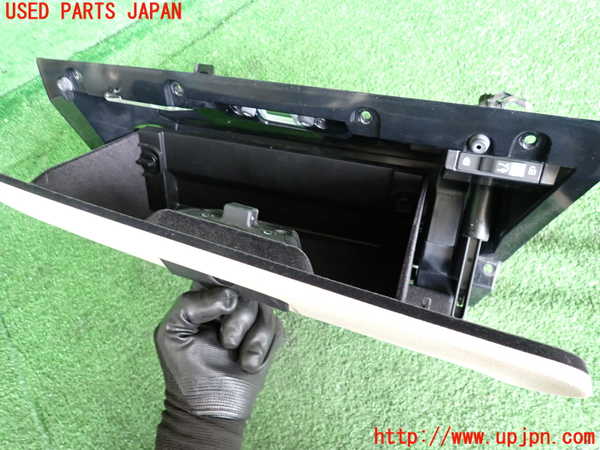 2UPJ-9239557516]BMW 335i カブリオレ(WL35)グローブボックス1 中古 (E93)_2