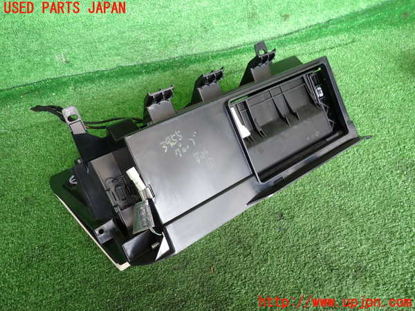 2UPJ-9239557516]BMW 335i カブリオレ(WL35)グローブボックス1 中古 (E93)_3