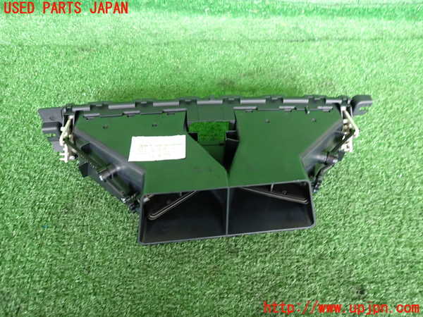 2UPJ-9239557526]BMW 335i カブリオレ(WL35)エアコン吹き出し口1 (真中) 中古 (E93)_2