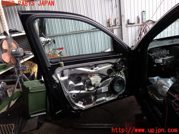 2UPJ-9239561260]ベンツ C200 コンプレッサー ステーションワゴン(204241)左前ドア (43R-001582) 中古 (S204)_4