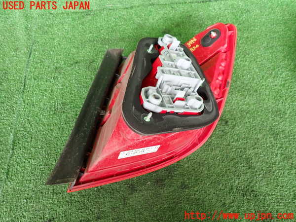 2UPJ-9239561536]ベンツ C200 コンプレッサー ステーションワゴン(204241)左テールランプ 中古 (S204)_2