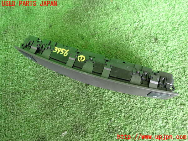 2UPJ-9239566306]ベンツ C200 コンプレッサー ステーションワゴン(204241)スイッチ1 中古 (S204)_2