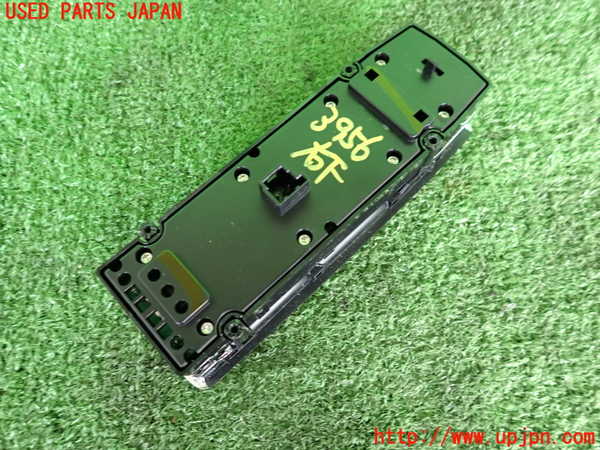 2UPJ-9239566240]ベンツ C200 コンプレッサー ステーションワゴン(204241)右前パワーウィンドウスイッチ 中古 (S204)_2