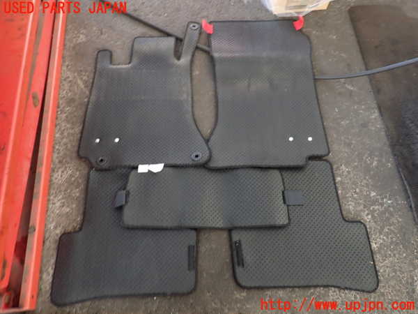 2UPJ-9239567800]ベンツ C200 コンプレッサー ステーションワゴン(204241)フロアマット 中古 (S204)_3