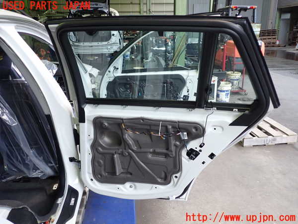 2UPJ-9239571290]BMW 325i ツーリング(VS25)(E91)右後ドア 中古(43R-001582 M3240)_5