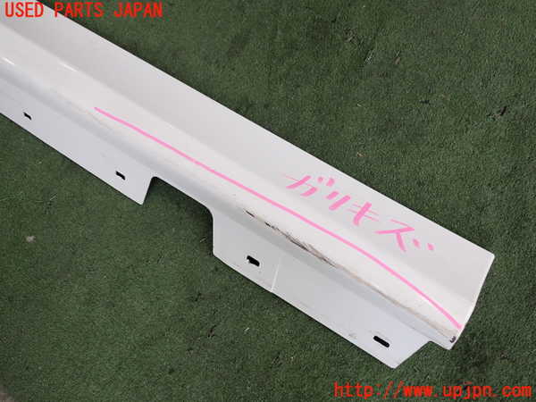 2UPJ-9239571390]BMW 325i ツーリング(VS25)(E91)右サイドステップ 中古_2