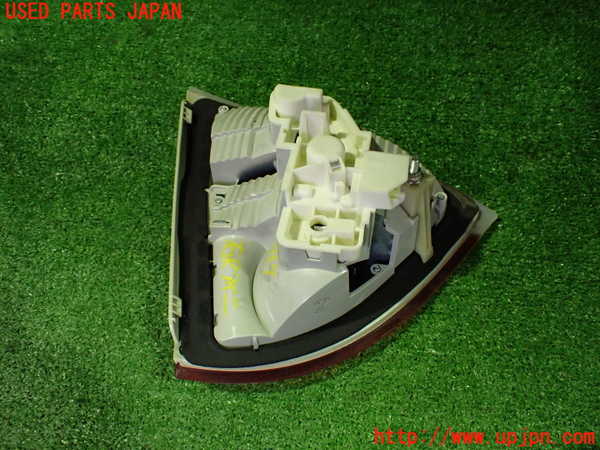 2UPJ-9239571550]BMW 325i ツーリング(VS25)(E91)右リアフィニッシャー 中古_2