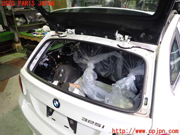 2UPJ-9239571566]BMW 325i ツーリング(VS25)(E91)バックドア リアゲート ハッチ 中古(43R-001026 M251)_3