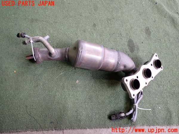 2UPJ-9239572042]BMW 325i ツーリング(VS25)(E91)エキマニ2 触媒 マニバーター 中古_2