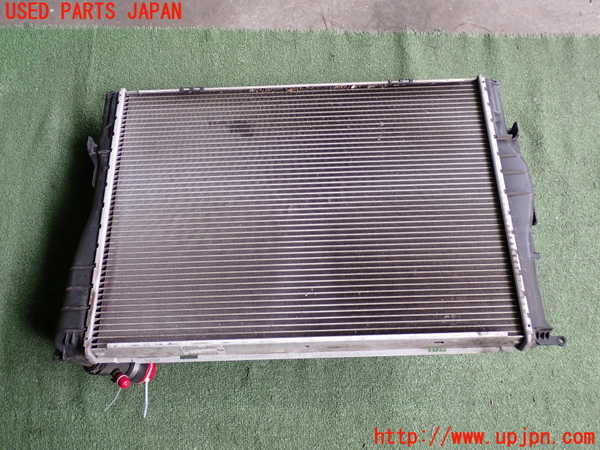 2UPJ-9239572321]BMW 325i ツーリング(VS25)(E91)ラジエーター1 中古_2